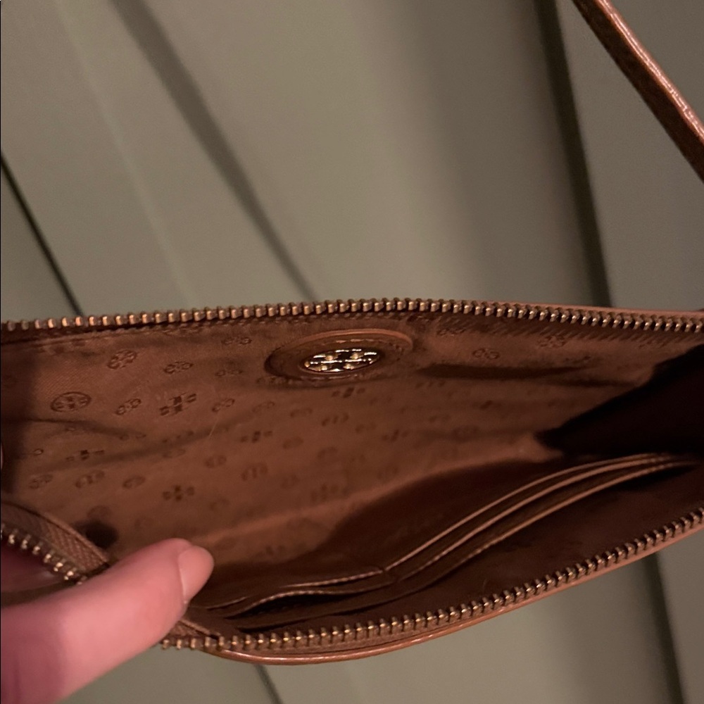 Tory Burch Brown Leather Crossbody Bag - Picture 4 of 4